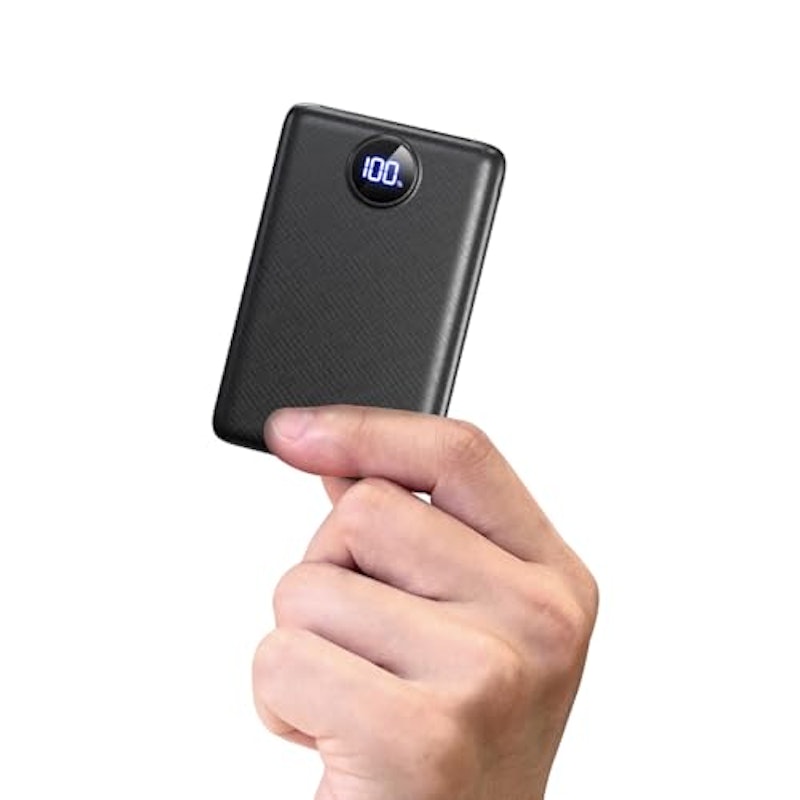 モバイルバッテリー 1