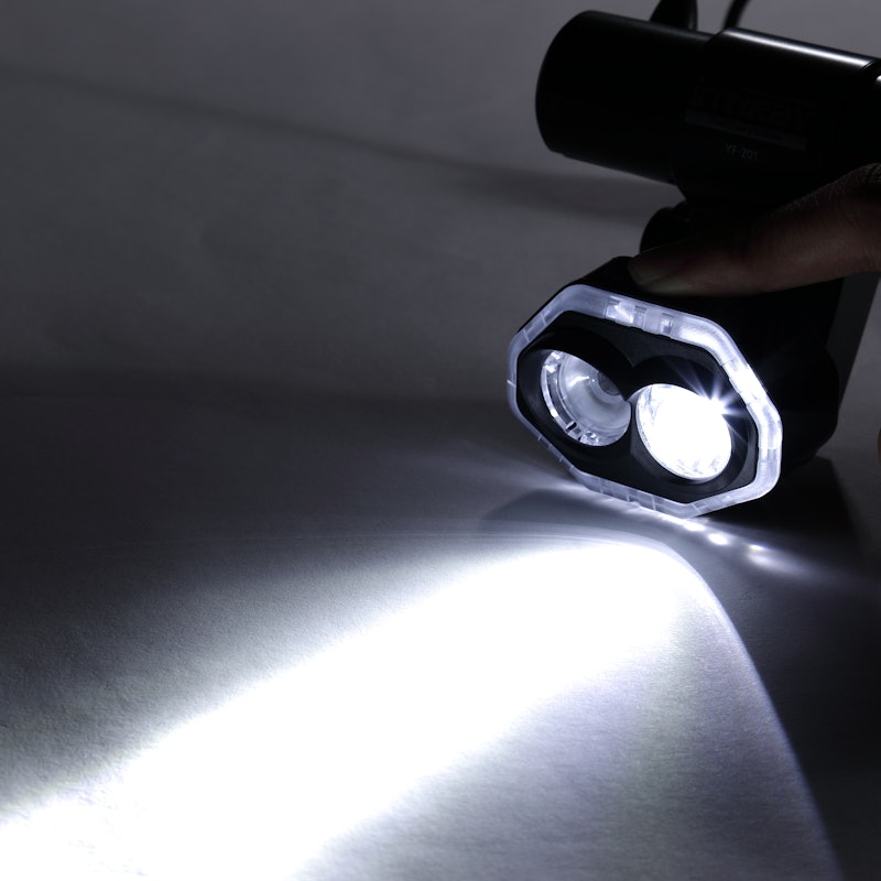ハピソン 充電式チェストライト INTIRAY Rechargeable 13