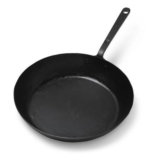 ちょっと深めの鉄フライパン 1