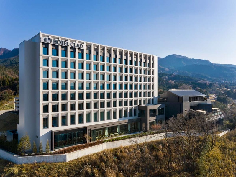 HOTEL CLAD 1