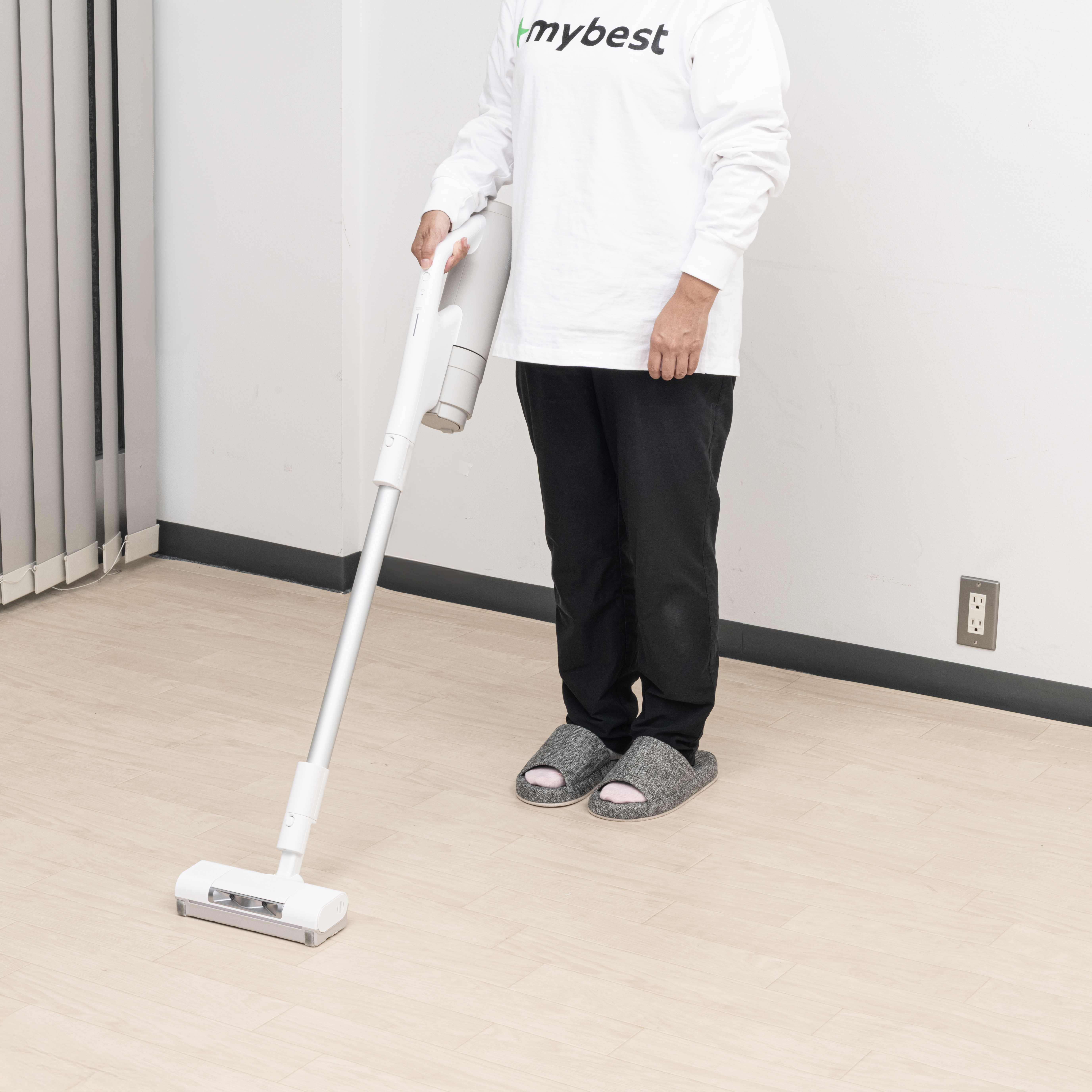 2024年製Panasonic 紙パック式掃除機　軽量コンパクト&ハイパワー Amazon | パナソニック 掃除機 紙パック式 軽量 コンパクト ハイ