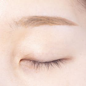 日本ロレアル MAYBELLINE NEWYORK ブロウインク 3Dスタイリングジェルを検証レビュー!眉マスカラの選び方も紹介 5