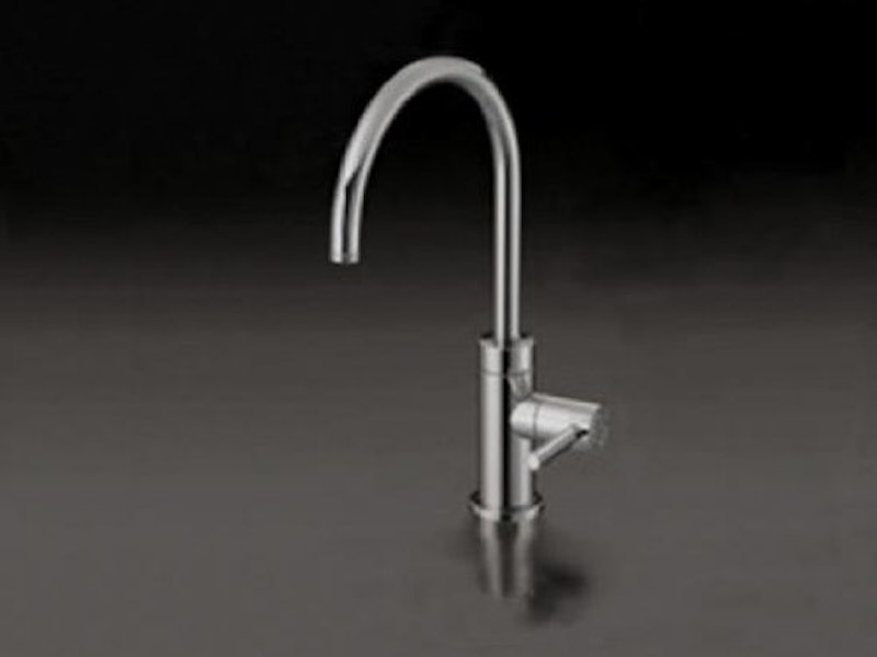 家庭用浄水器 II形 専用水栓付き 1