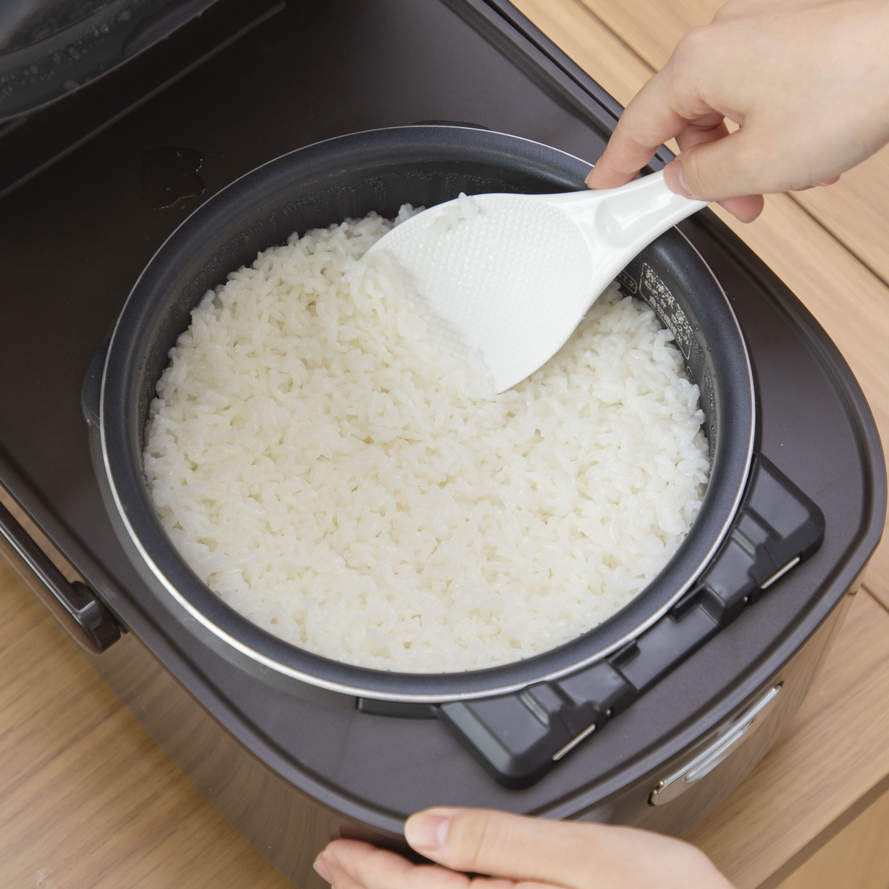 圧力IHジャー炊飯器 8