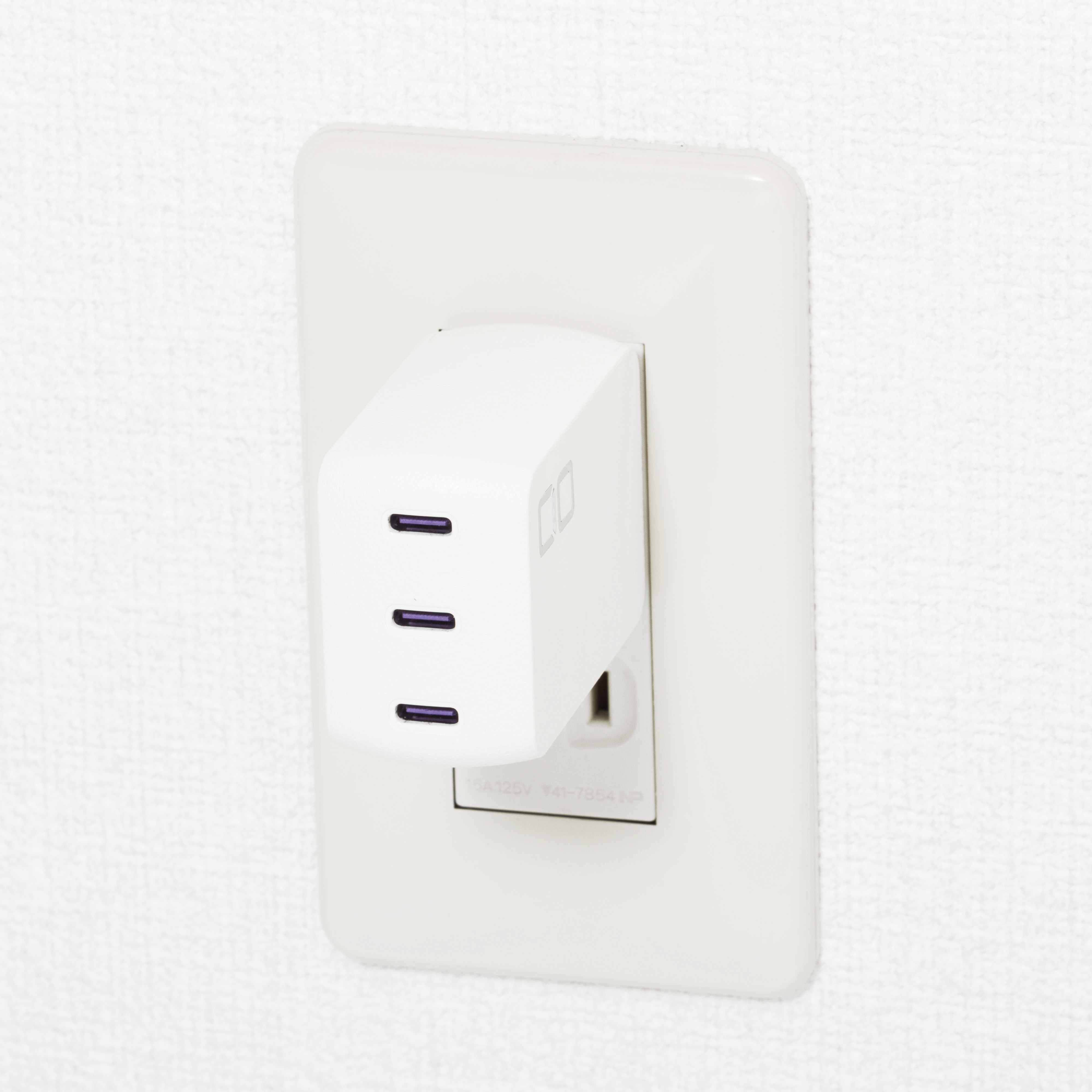 NovaPort TRIO 67W 5