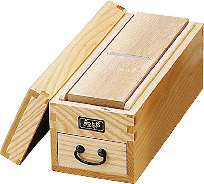 鰹節削箱 1