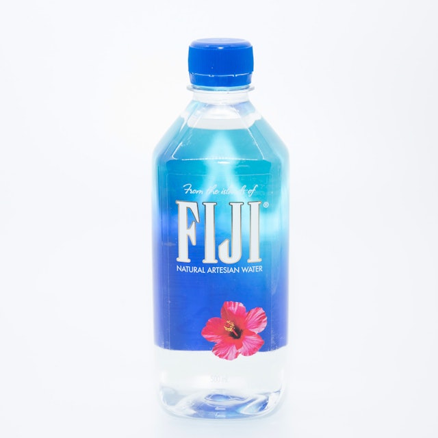 Fiji Water フィジー ウォーターを他商品と比較 口コミや評判を実際に使ってレビューしました Mybest Fiji Water フィジー ウォーターを他商品と比較 口コミや評判を実際に使ってレビューしました Mybest