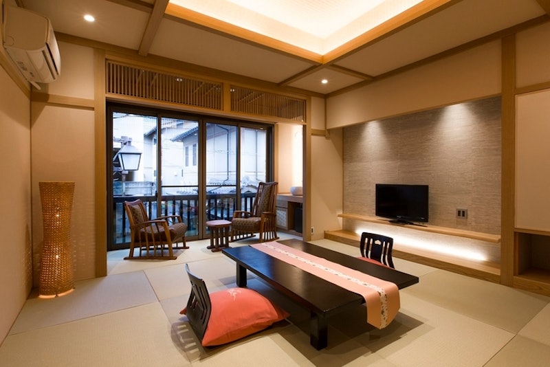 三朝温泉 木造りの宿 橋津屋 2