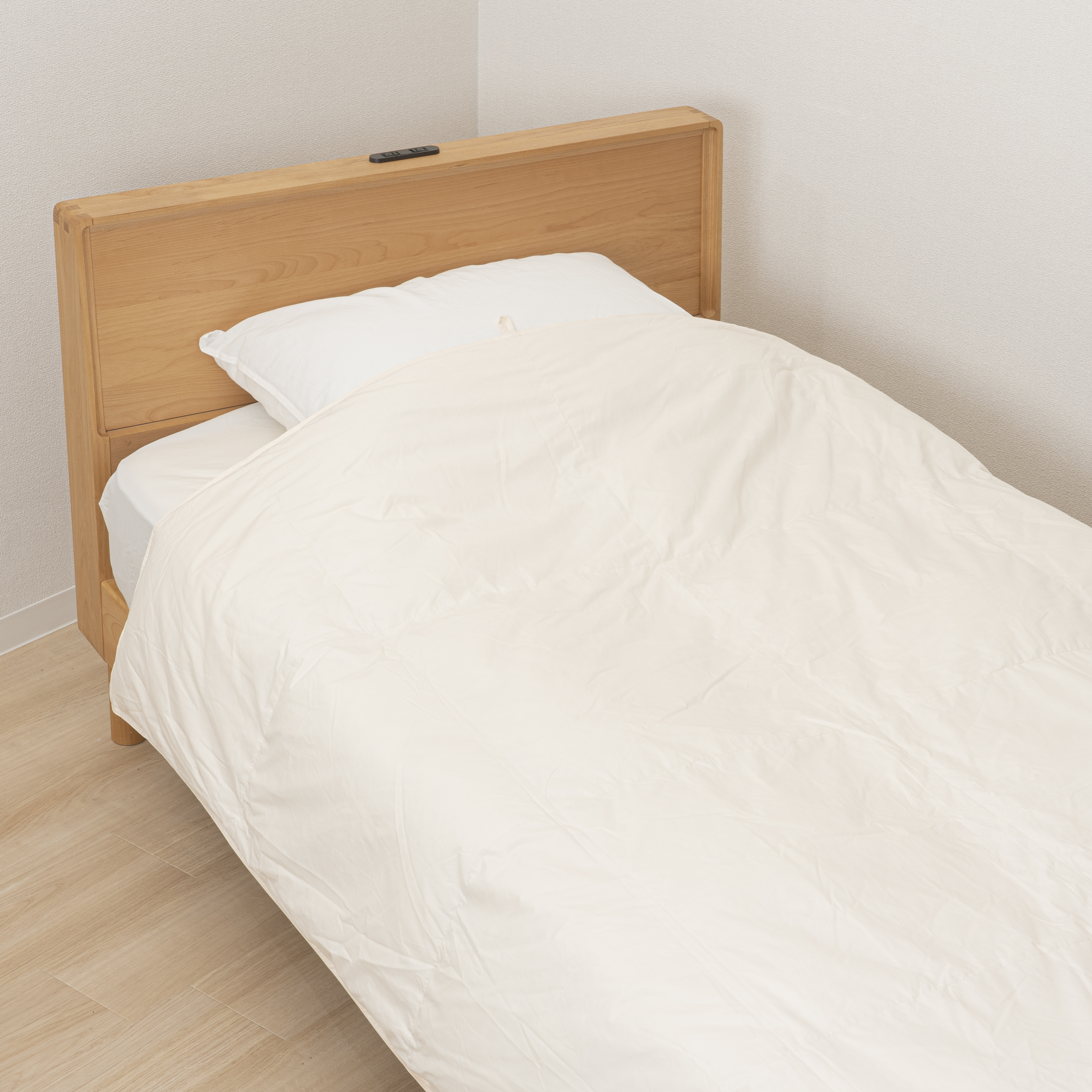 無印良品 グレー羽毛薄掛ふとんをレビュー！クチコミ・評判をもとに