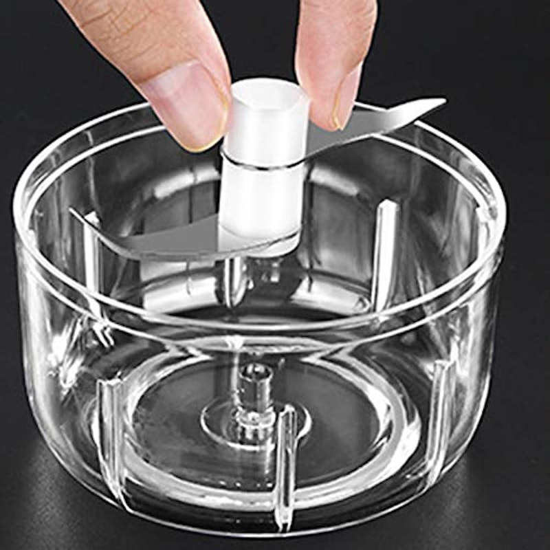 電気ニンニク潰し器 8