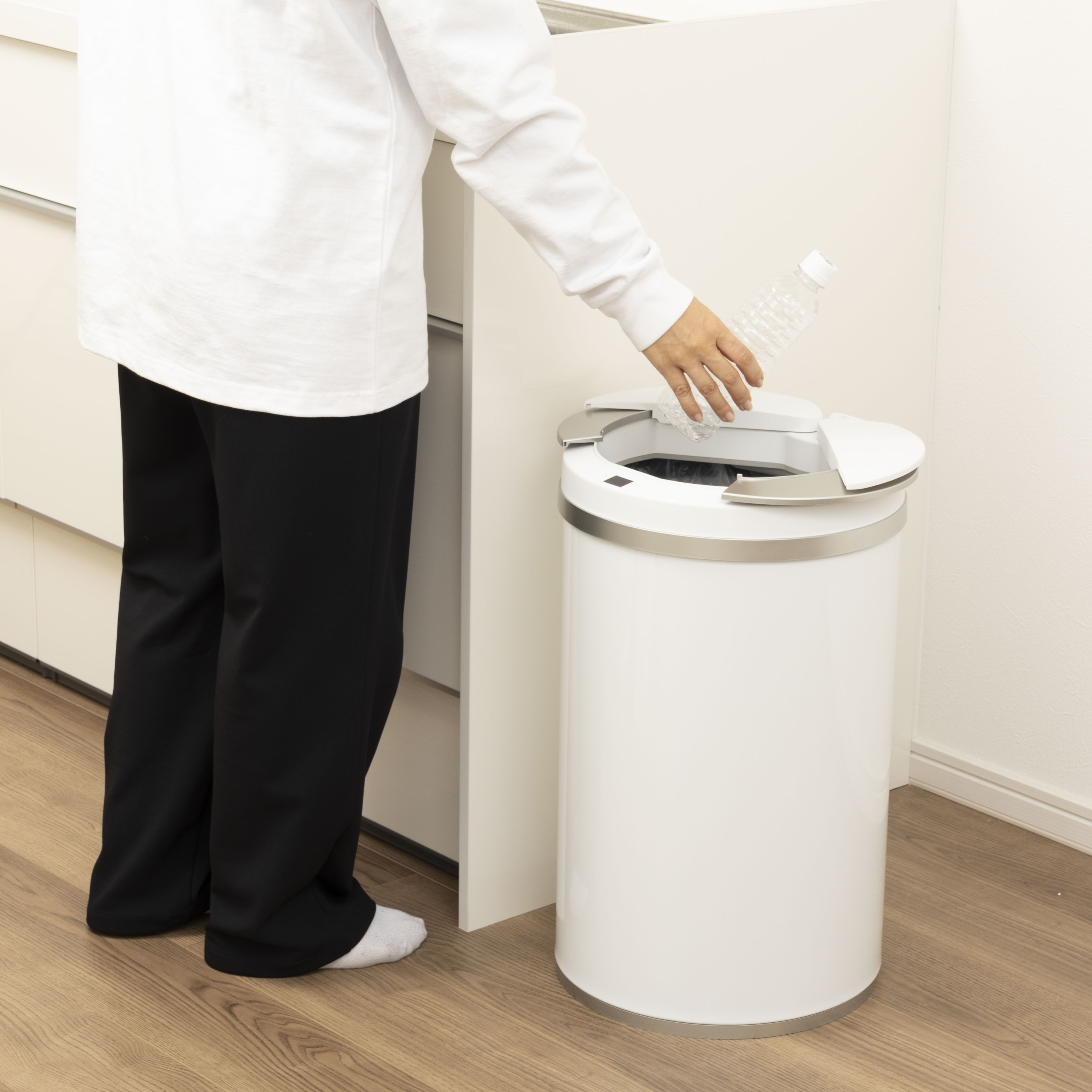 さくらドーム ZitA CIRCLEを検証レビュー！自動開閉ゴミ箱の選び方も