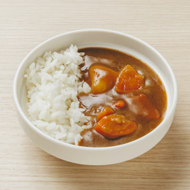 まろやかなコクと軽い辛さで、誰でも食べやすい味わい