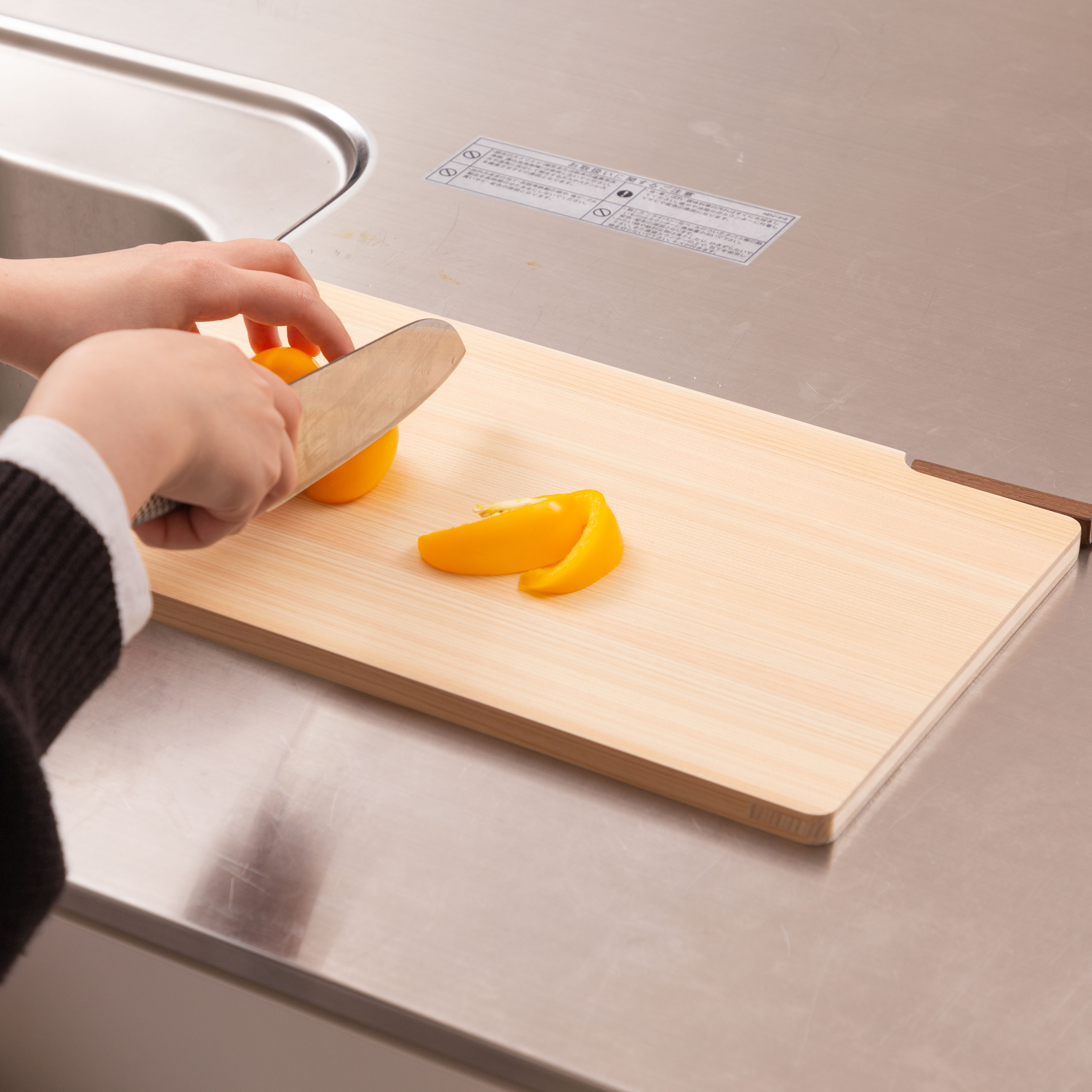 ベルメゾン 食洗機で洗える自立するひのきのまな板を全21商品と比較 口コミや評判を実際に使ってレビューしました Mybest