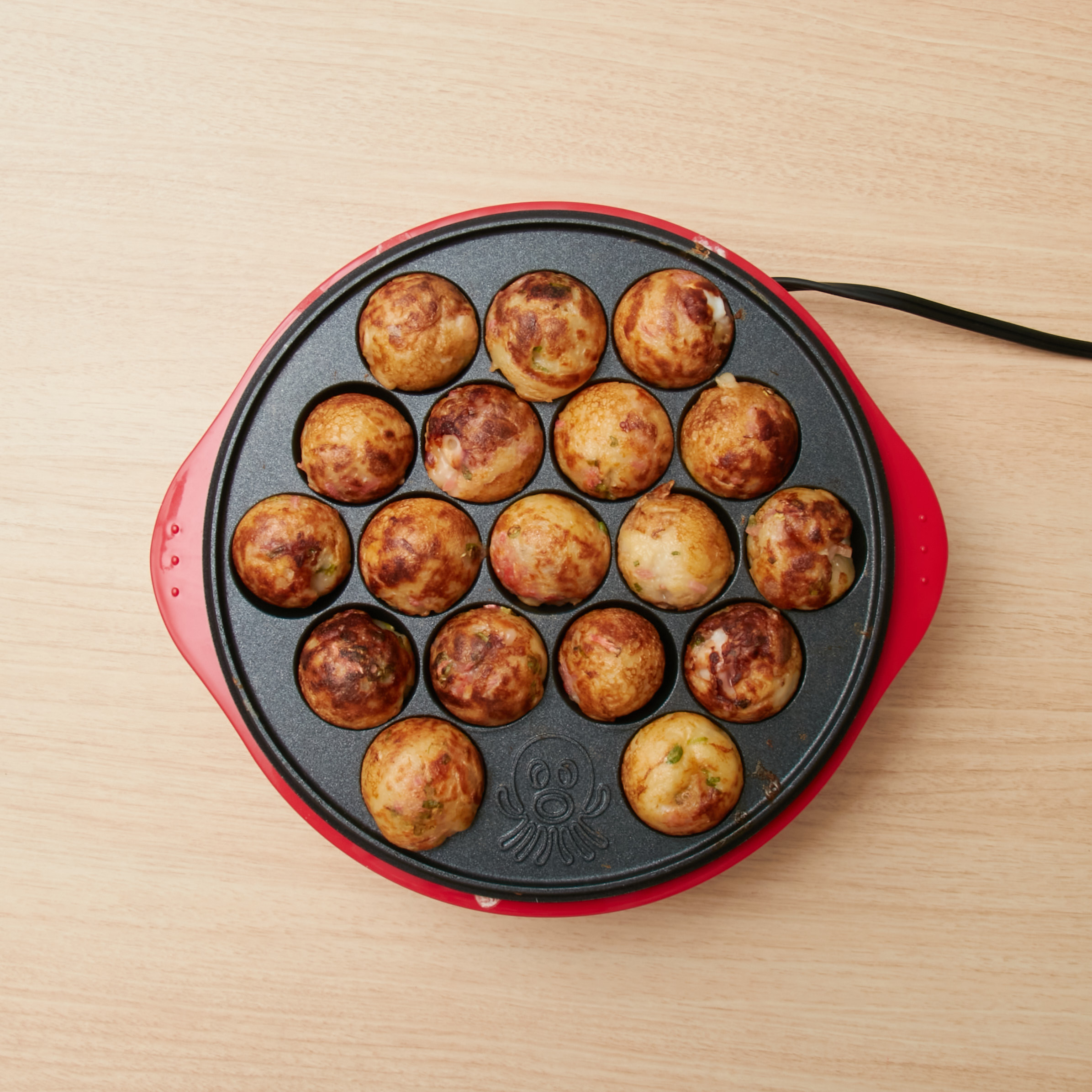 山善 たこ焼き器を全10商品と比較!口コミや評判を実際に使ってレビューしました! | mybest 山善 たこ焼き器を全10商品と比較!口コミや評判を実際に使ってレビューしました! | mybest
