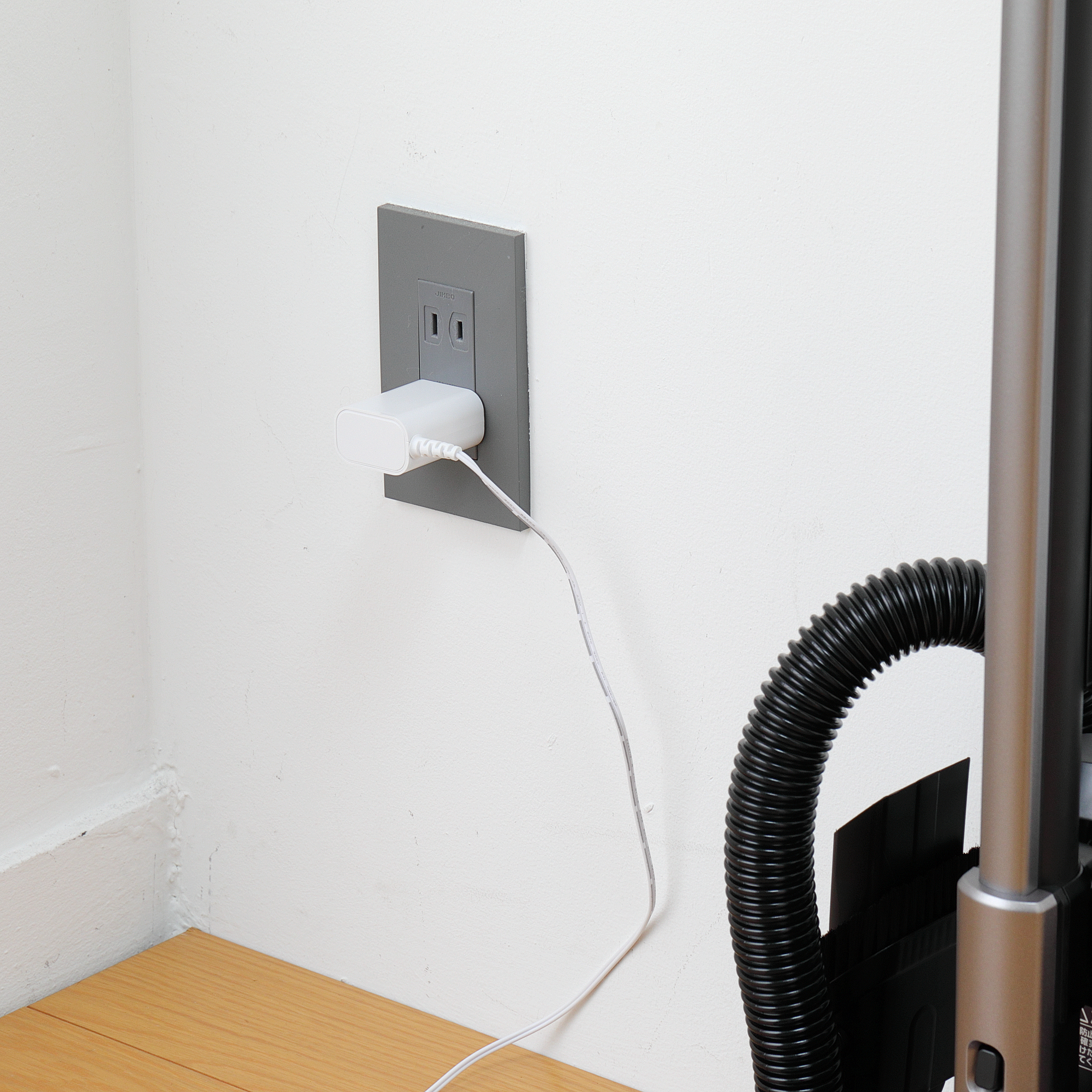 充電式サイクロンスティッククリーナー 7