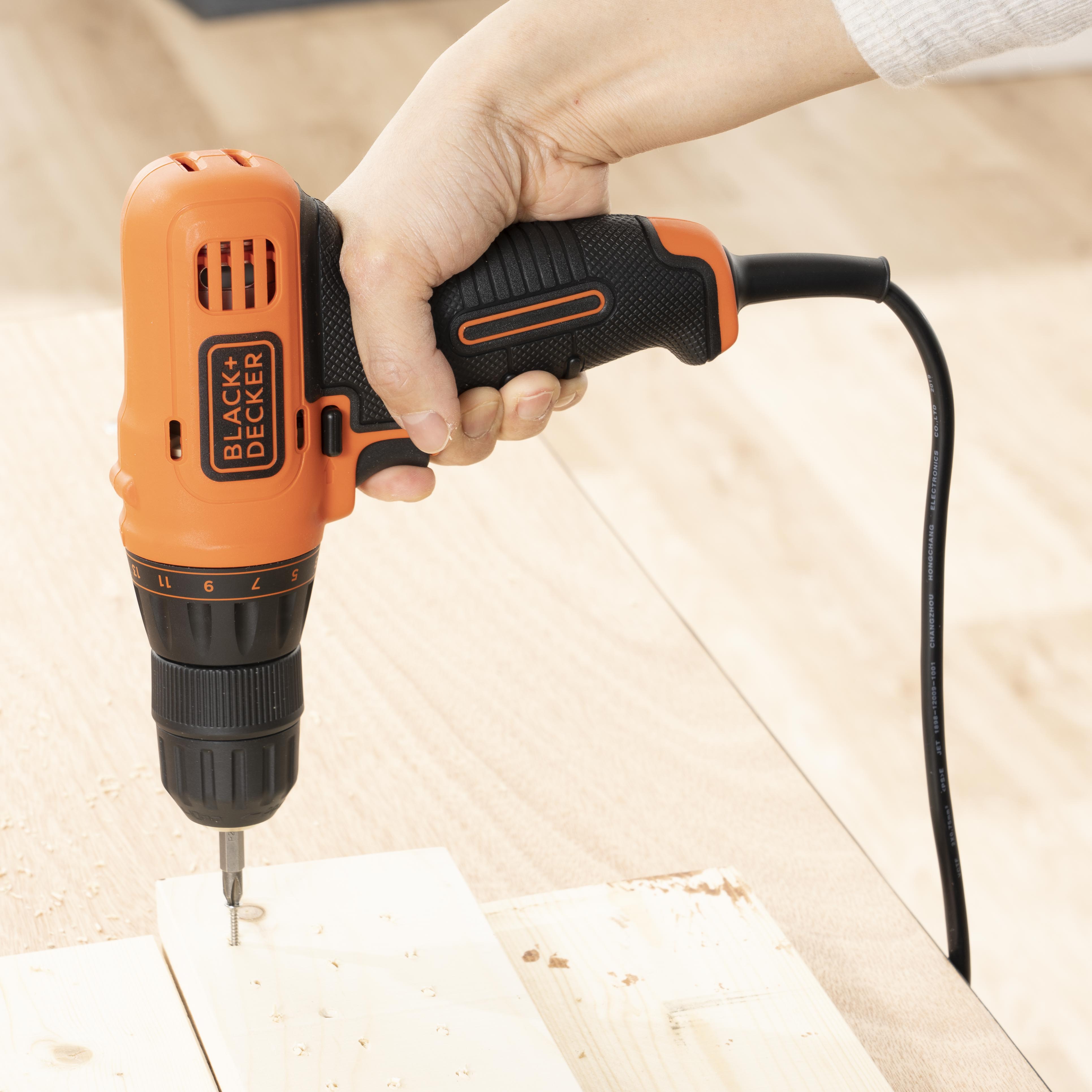 ブラックアンドデッカー スマートドリルドライバー Kr112を他商品と比較 口コミや評判を実際に使ってレビューしました Mybest