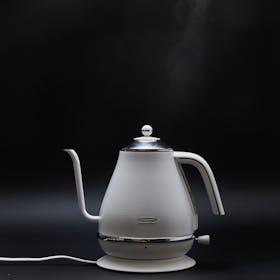 デロンギ・ジャパン アイコナ 電気カフェケトル KBOE1220Jを検証 デロンギ・ジャパン アイコナ 電気カフェケトル KBOE1220Jを検証