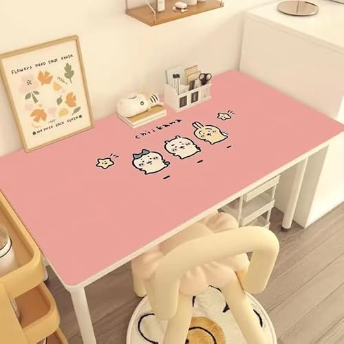 ちいかわ　デスクマット 2