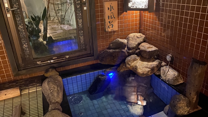 天然温泉 袖湊の湯 ドーミーインPREMIUM博多・キャナルシティ前 6