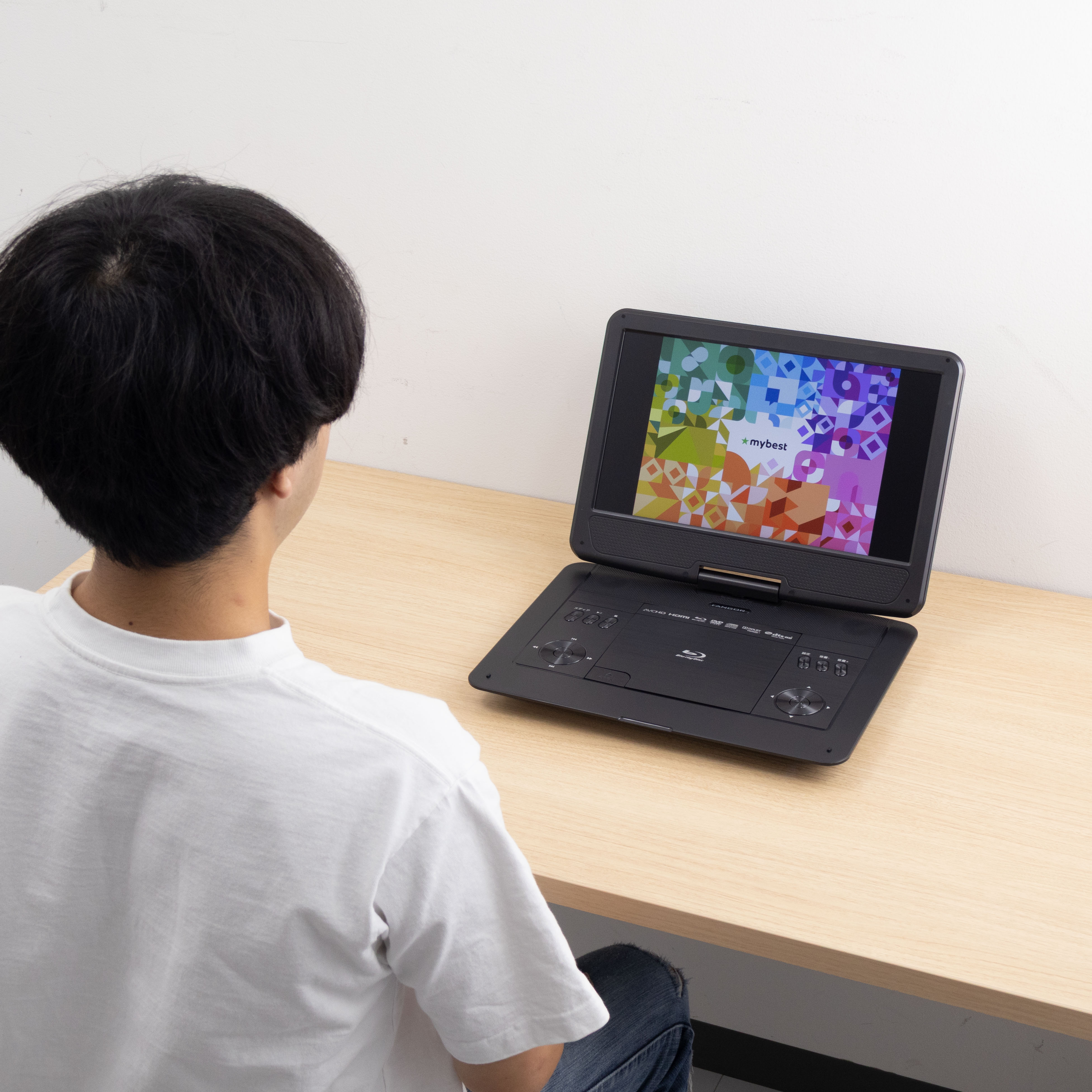 ポータブルブルーレイプレーヤー 6