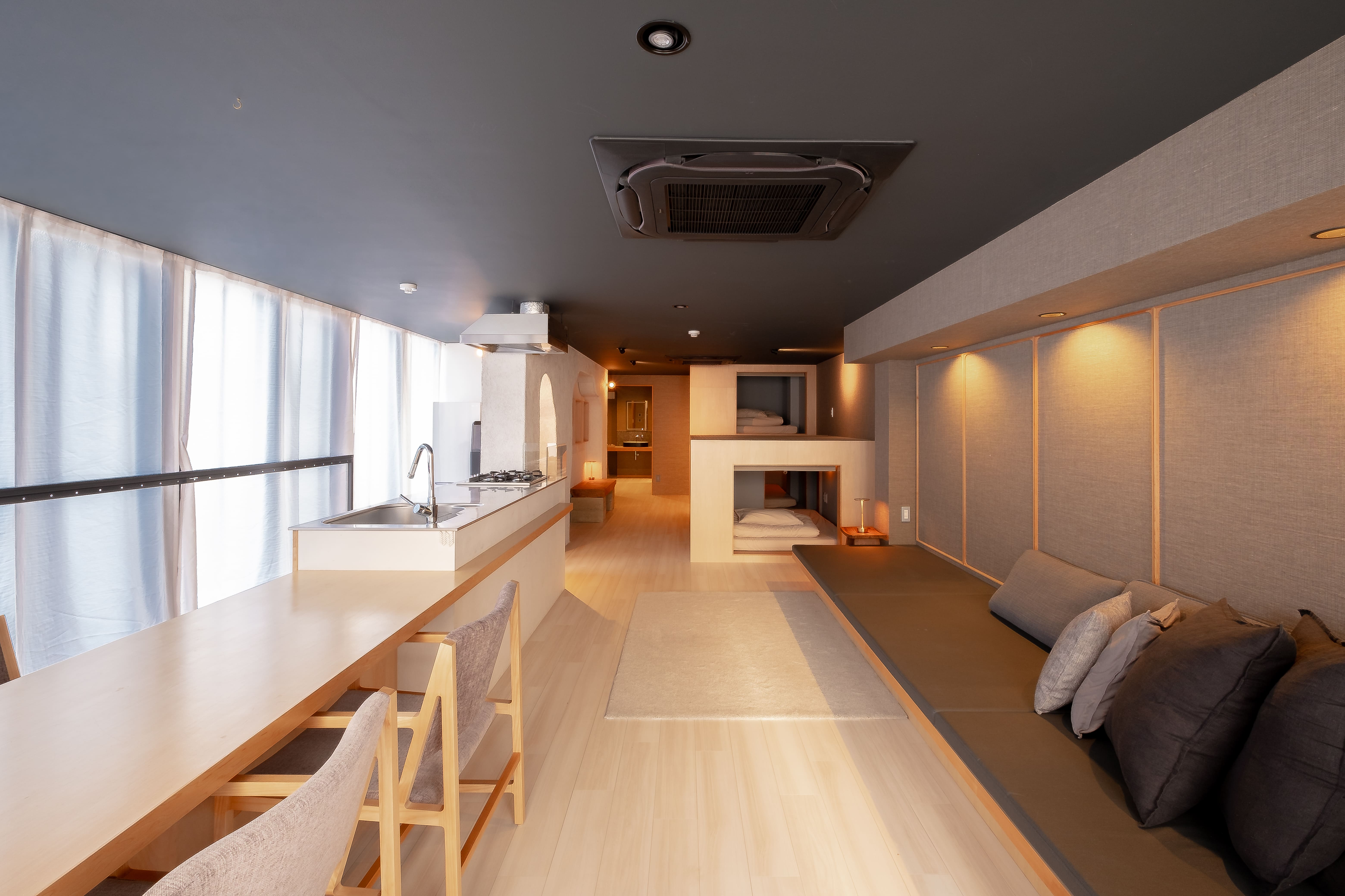 AET HOTEL 3