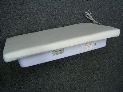 ベビープレッサー 卓上型小型バキューム式アイロン台 1
