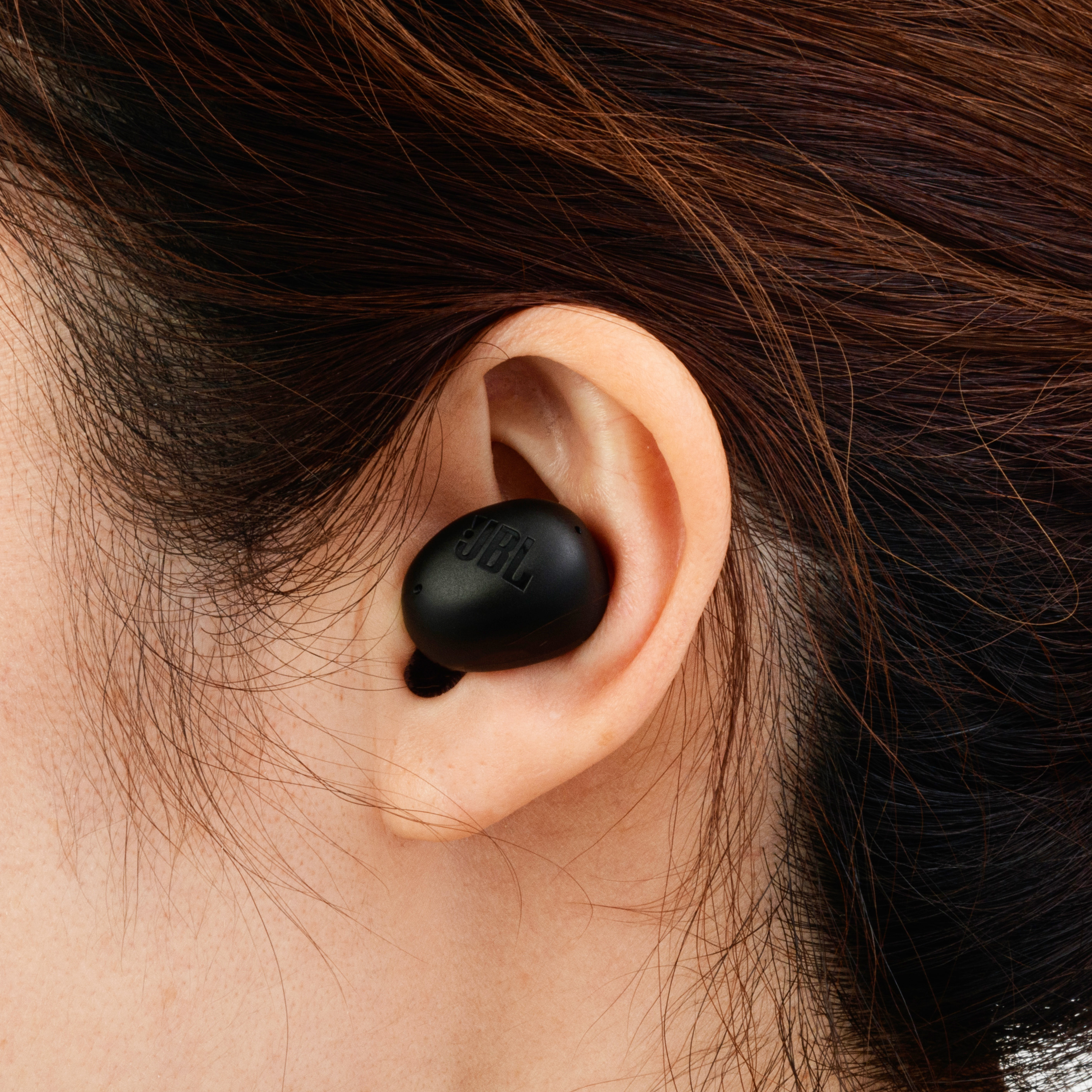 ハーマンインターナショナル JBL Wave Buds 2 JBLWBUDS2BLKを検証