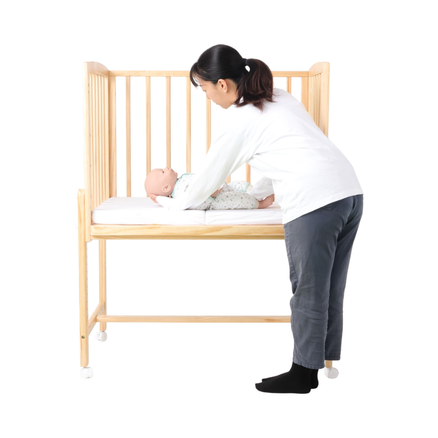 ベビーベッド 子供用ベッド 3段階 高さ調整 幅124×奥行78×高さ92㎝ 乳幼児 キャスター付き 収納付き 札幌市 西岡店 楽天市場】HZDMJ ベビーベッド 折りたたみ 添い寝 新生児 ベッド