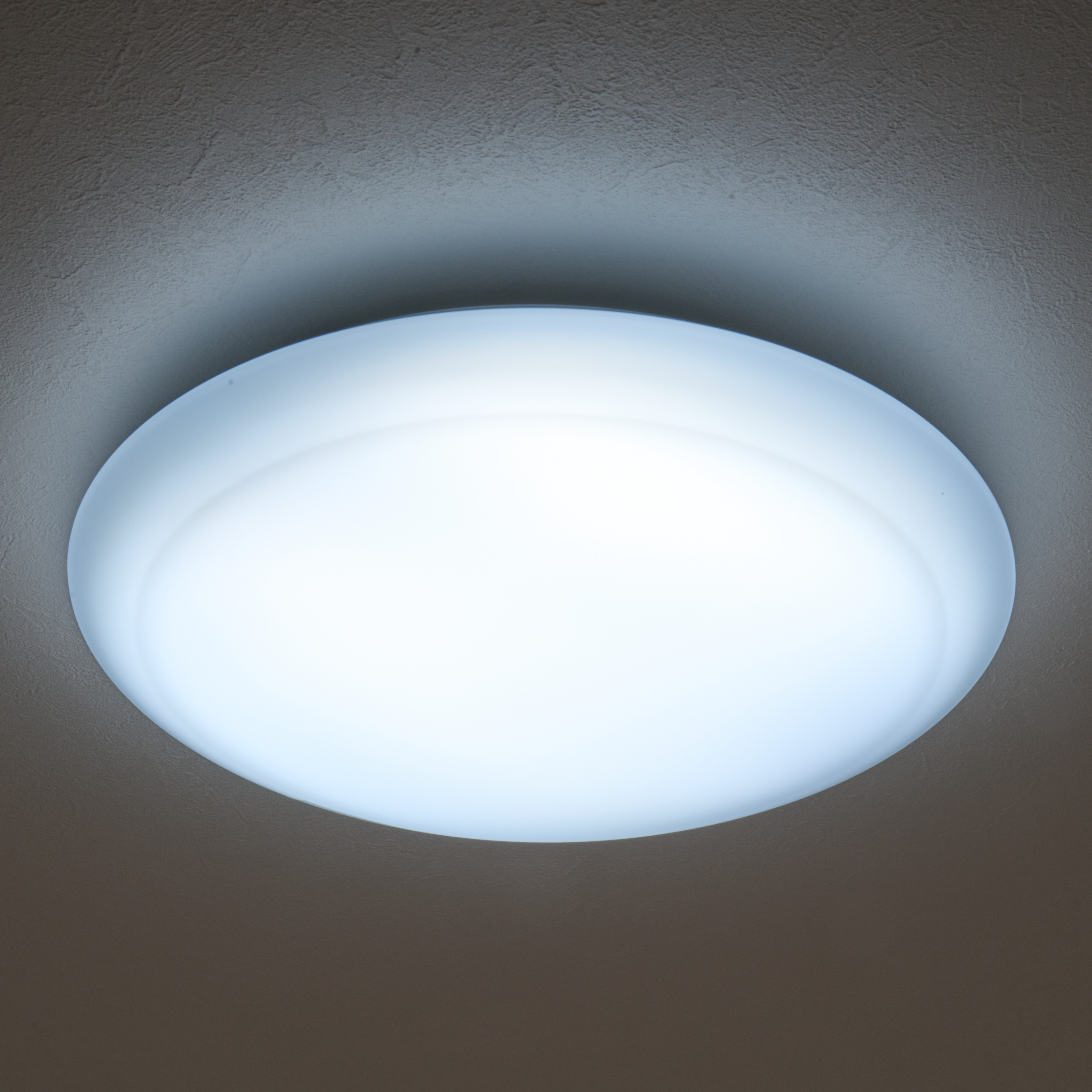 東芝ライテック TOSHIBA LEDシーリングライト NLEH08002B-LCを検証