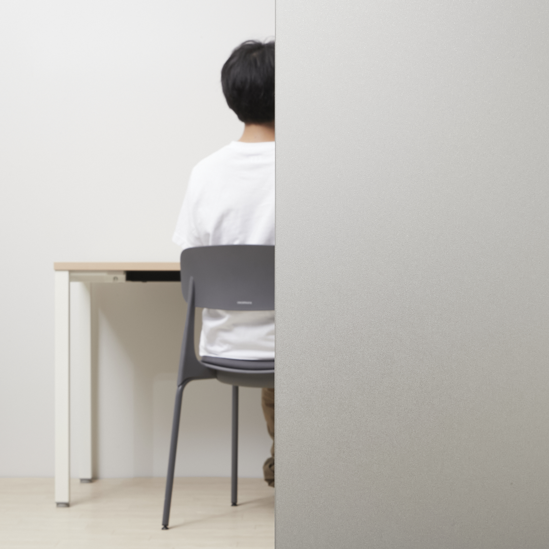 LOW-E複層ガラスにも貼れる目かくしシート 5