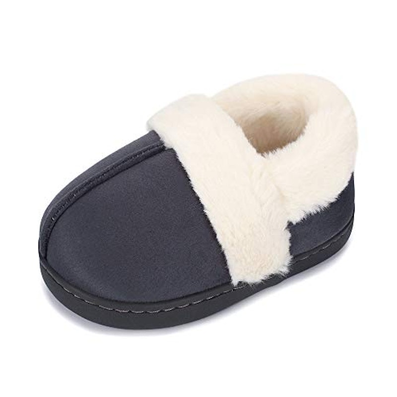 子ども用スリッパ 1