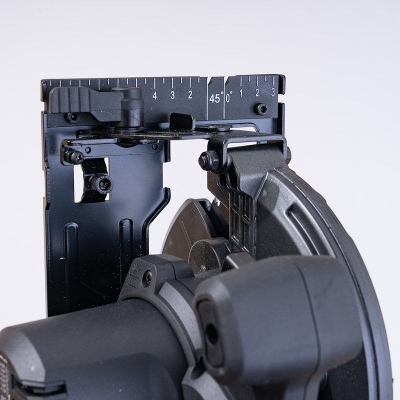 充電式丸のこ165mm18V 9