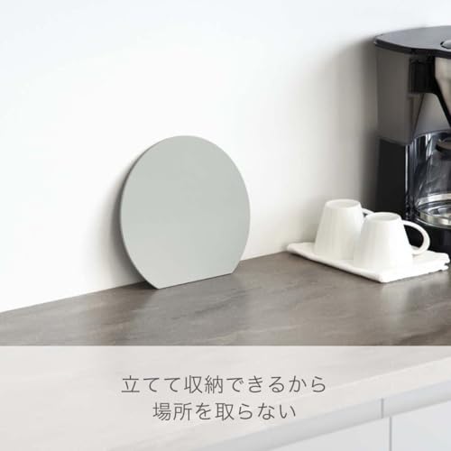 まるいエラストマーまな板 8