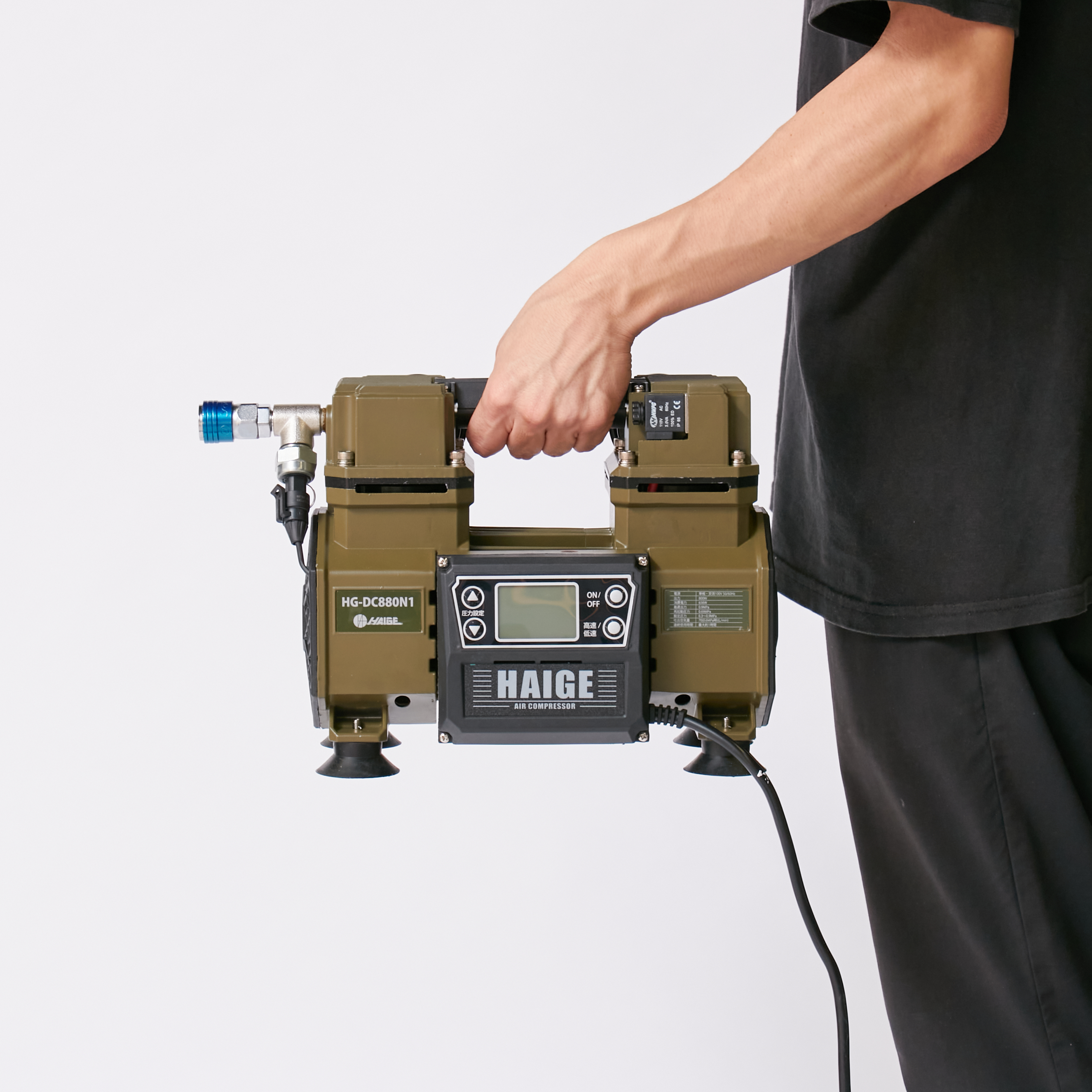 ハイガー HAIGE 静音 エアーコンプレッサー 100V HG-DC880N1を検証
