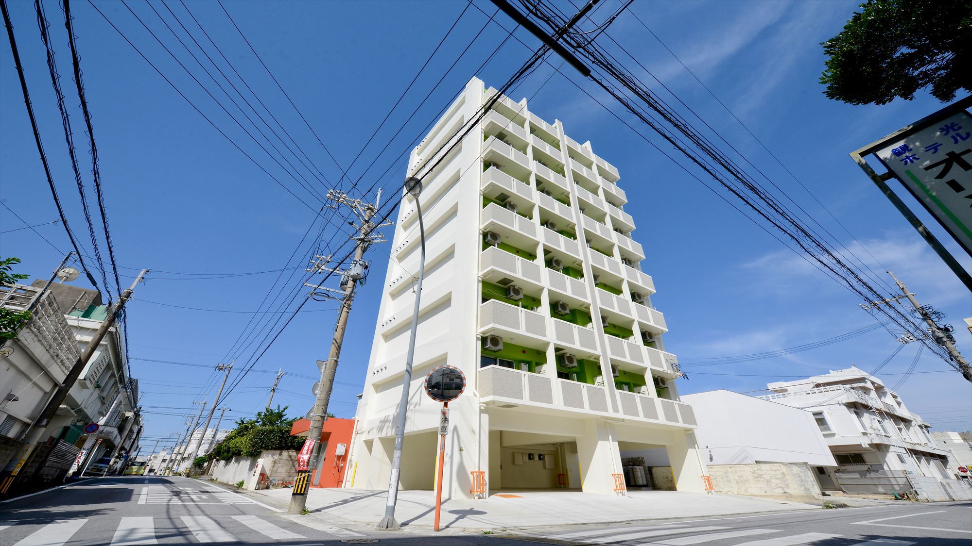 GOYA OKINAWA SUITES 1