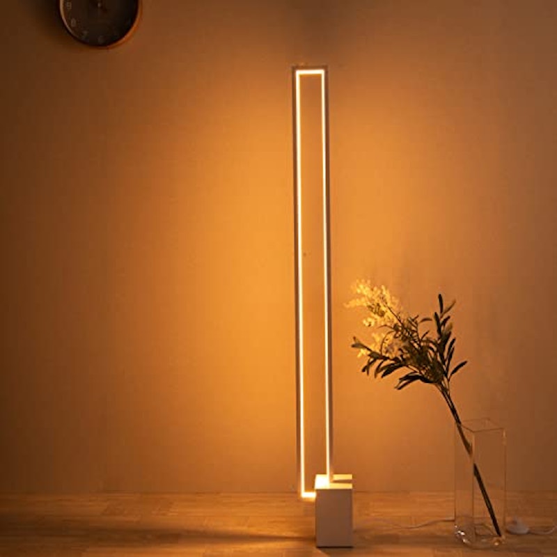 リモコン式LEDフロアスタンドライト Locca 1