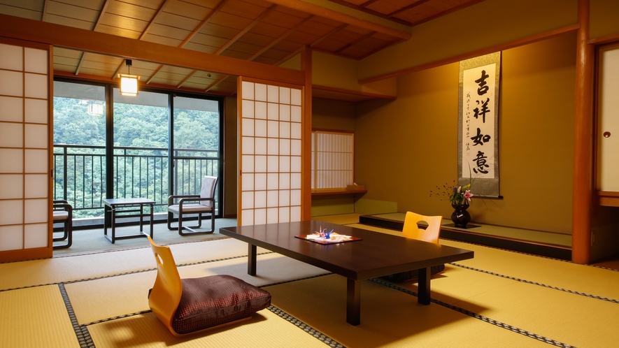 山中温泉 湯畑の宿 花つばき 2