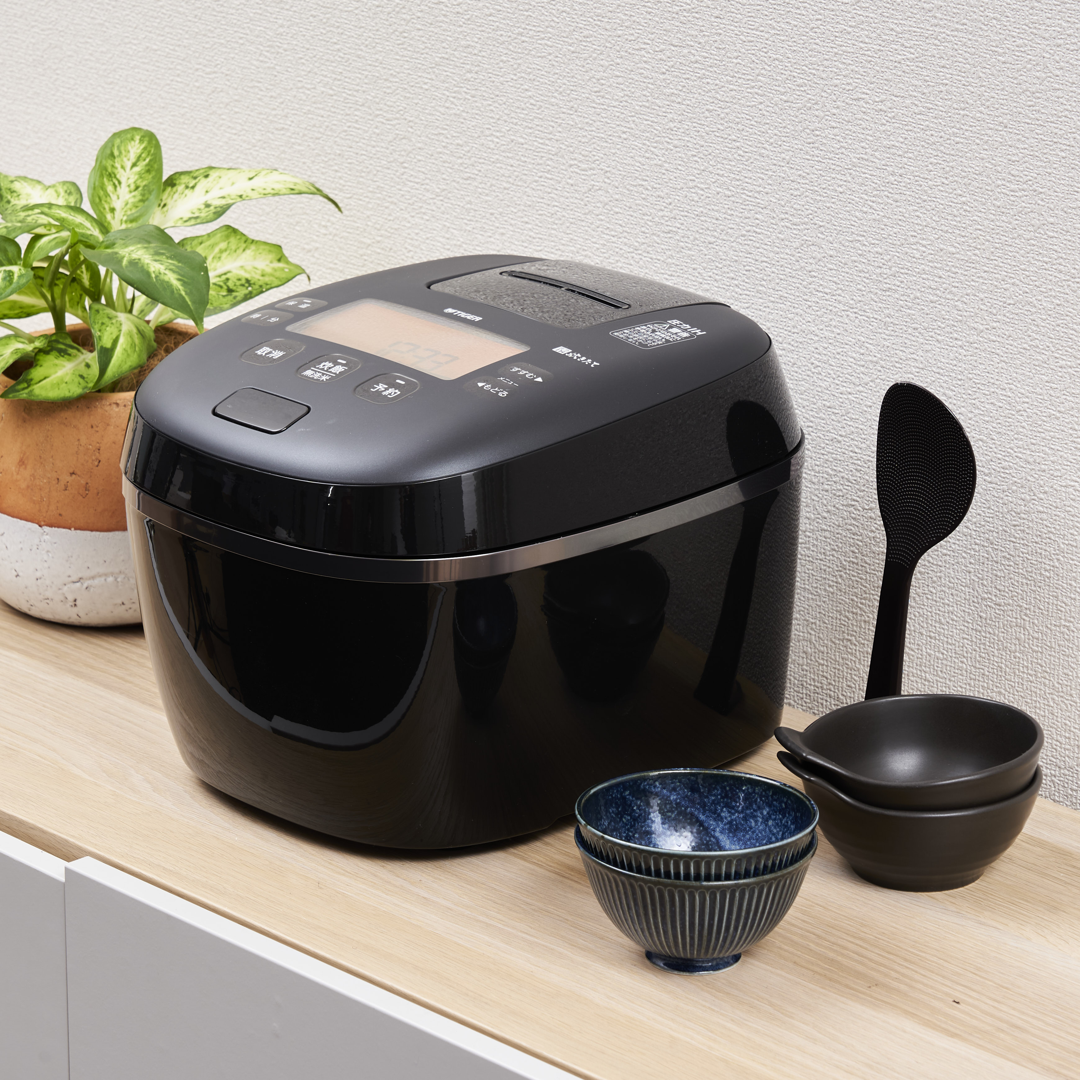 タイガー魔法瓶 圧力IHジャー炊飯器 ご泡火炊き JPI-S180をレビュー