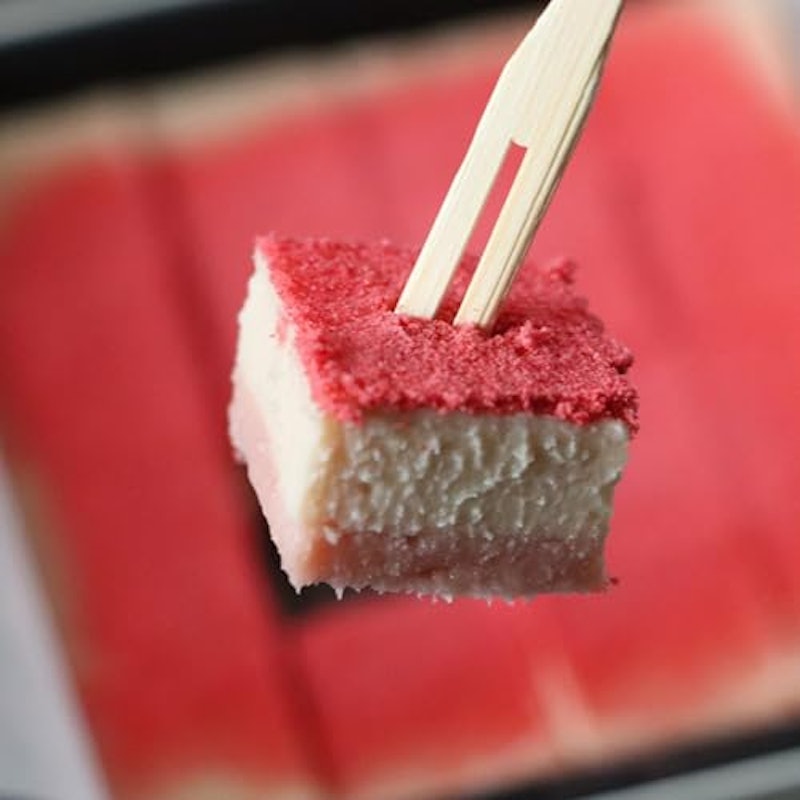 芳醇苺ティラミス生チョコ 2