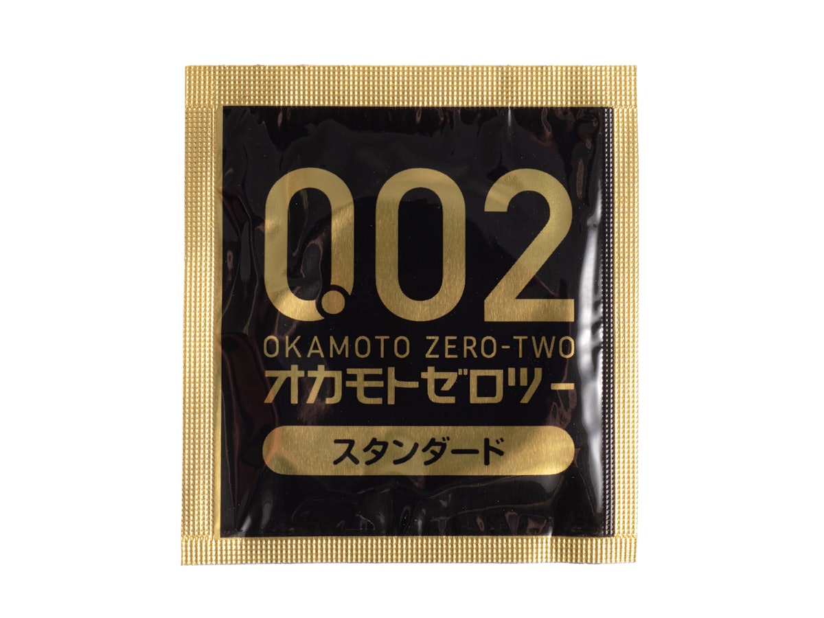 オカモト ゼロツー 0.02 スタンダードをレビュー!クチコミ オカモト ゼロツー 0.02 スタンダードをレビュー!クチコミ