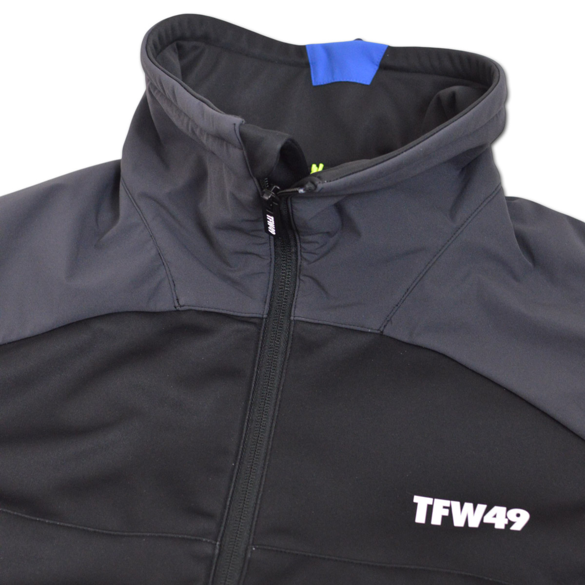 COMBINATION HEDGE OVER VEST 4