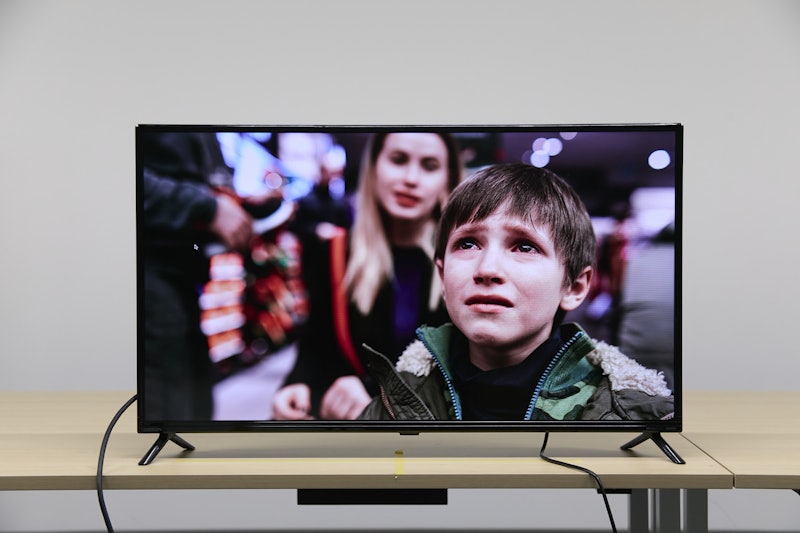 AndroidTV搭載 チューナーレステレビ 10