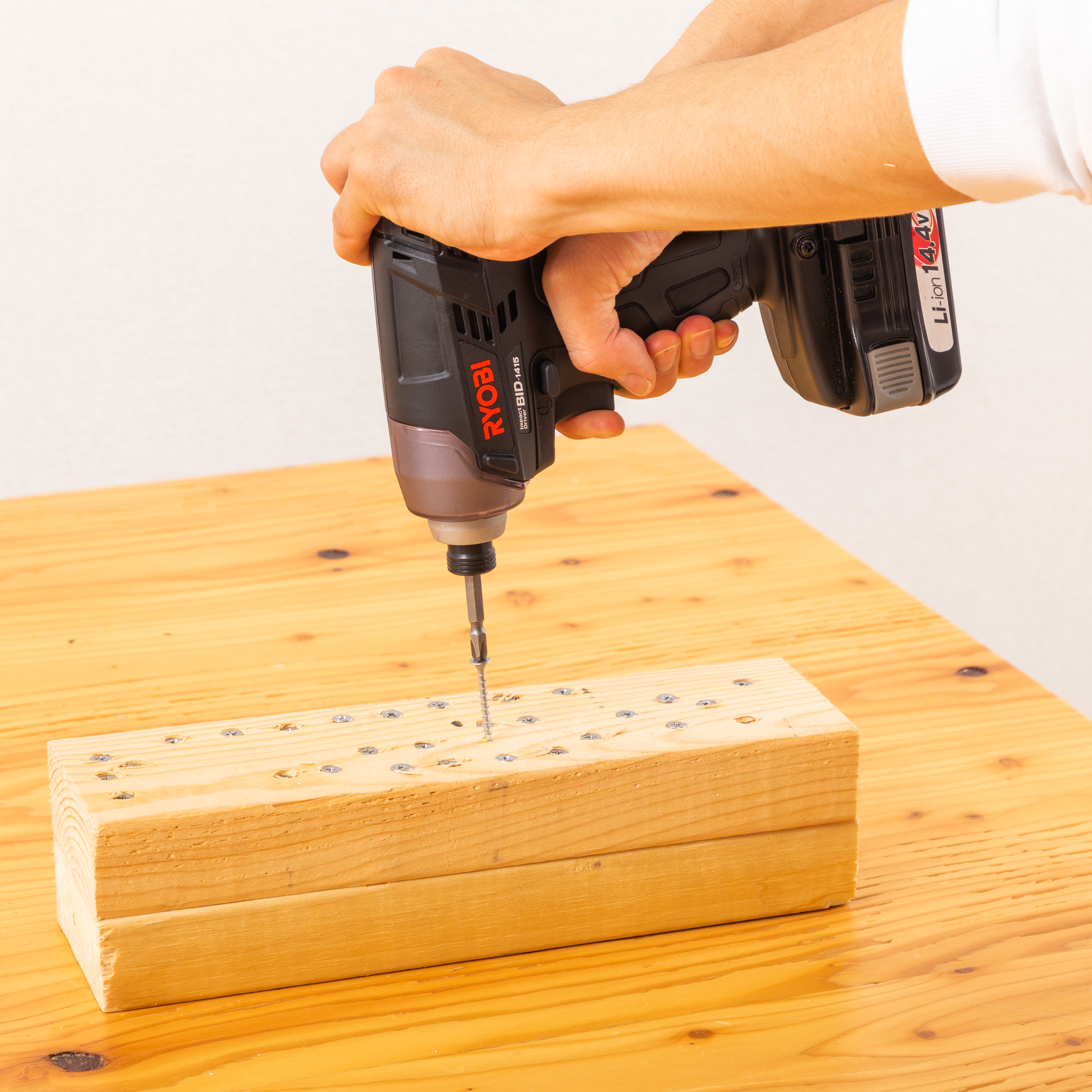 インヴェル BiiO セット 京セラ インダストリアルツールズ 充電式インパクトドライバー