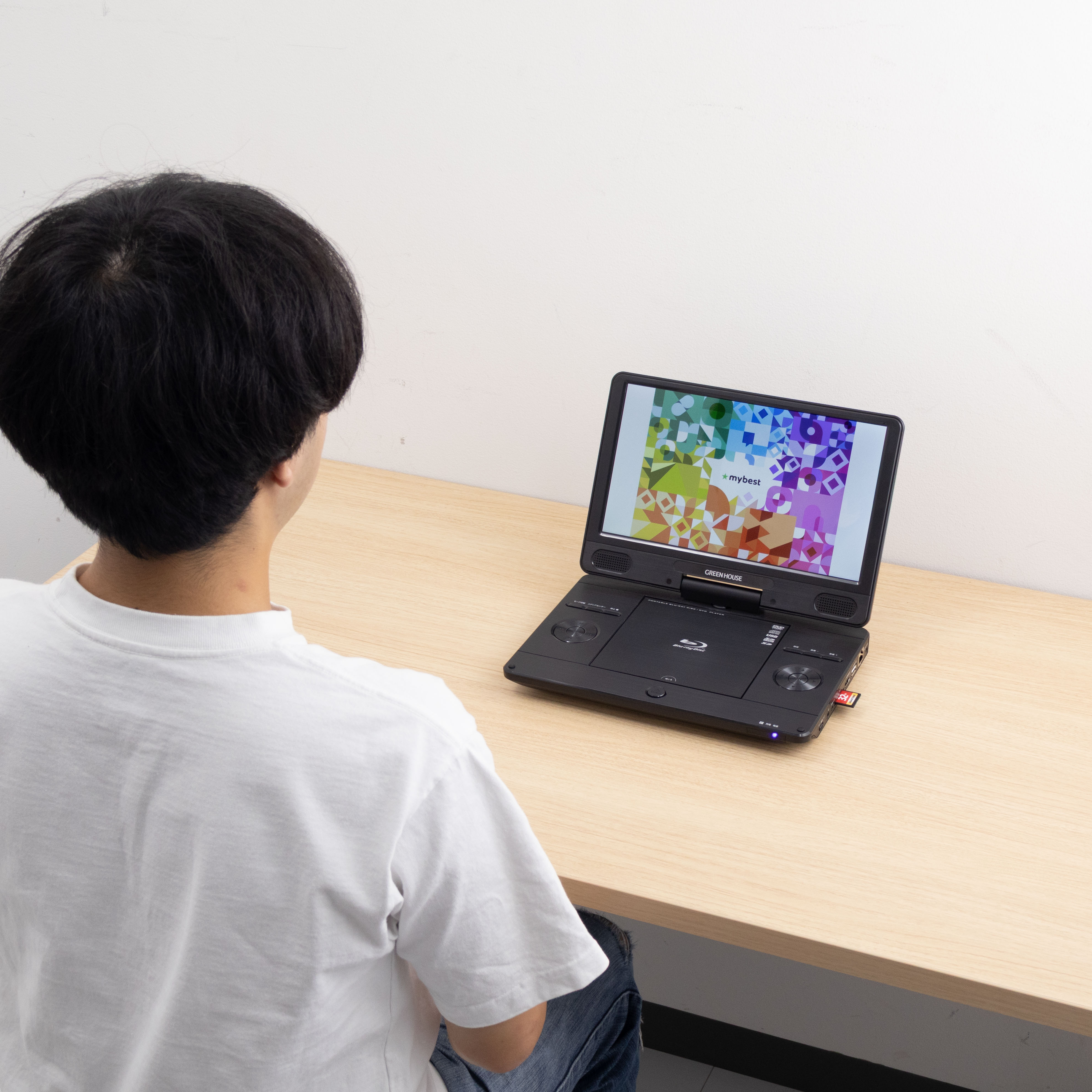 ポータブルブルーレイ ディスクプレーヤー 6