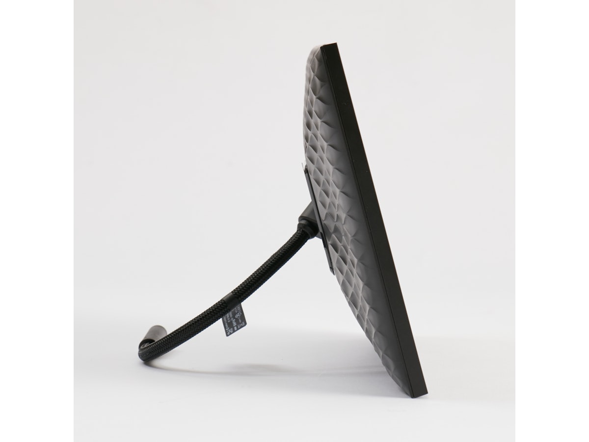 Nixplay スマートデジタルフォトフレーム 10.1インチ W10Fをレビュー Nixplay スマートデジタルフォトフレーム 10.1インチ W10Fをレビュー