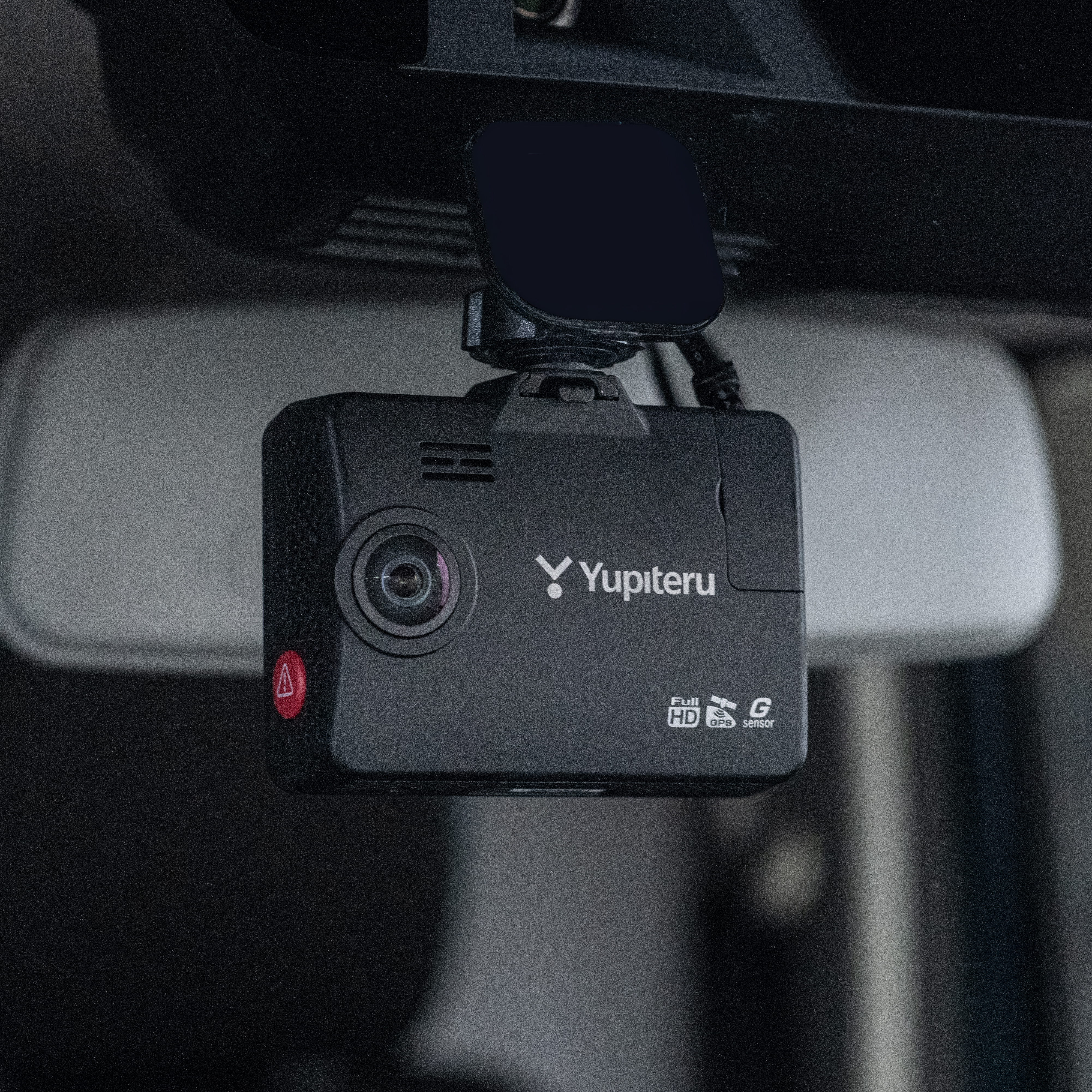 Y-3200 16