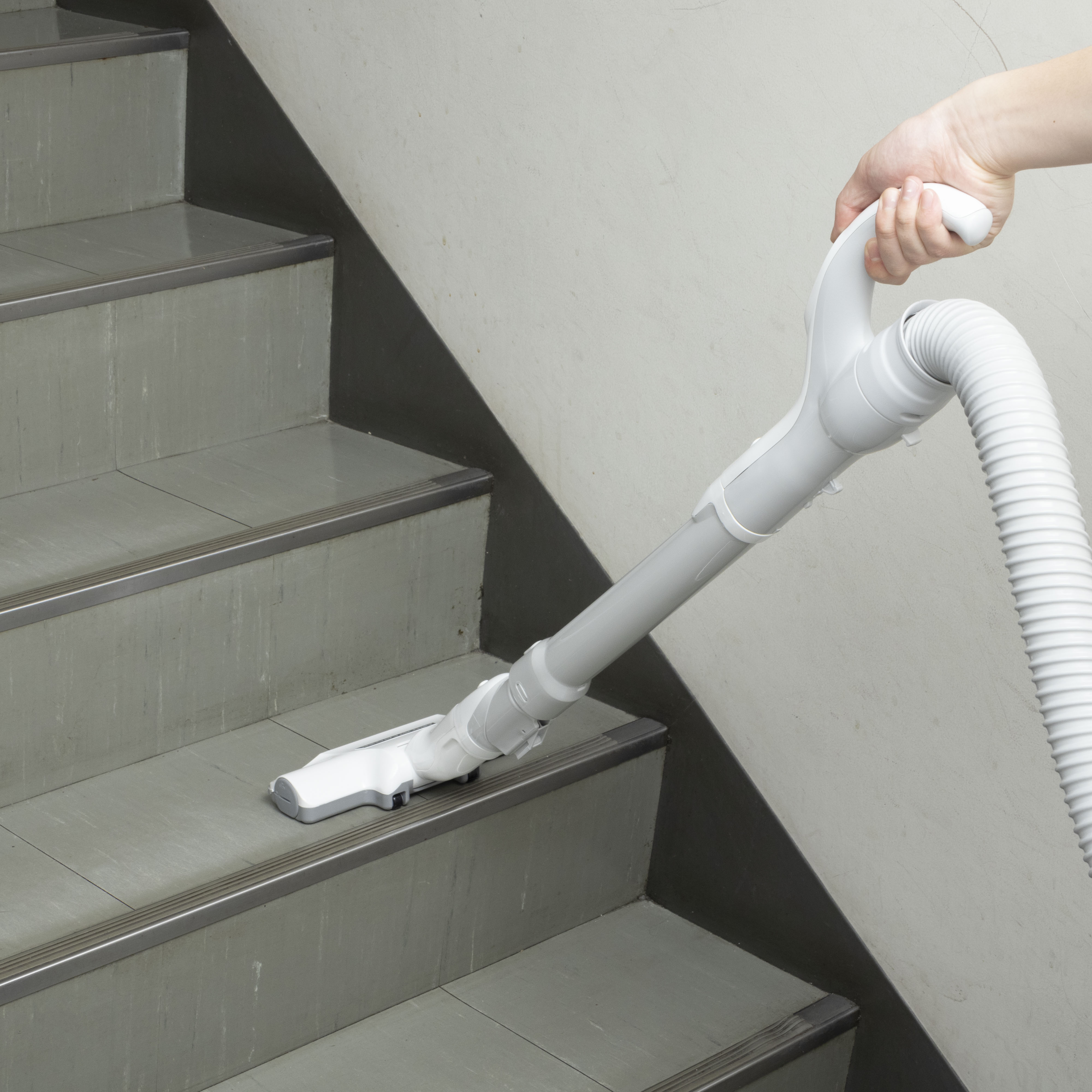 パナソニック Panasonic 紙パック式キャニスター掃除機 MC-PBKN6A-Hを