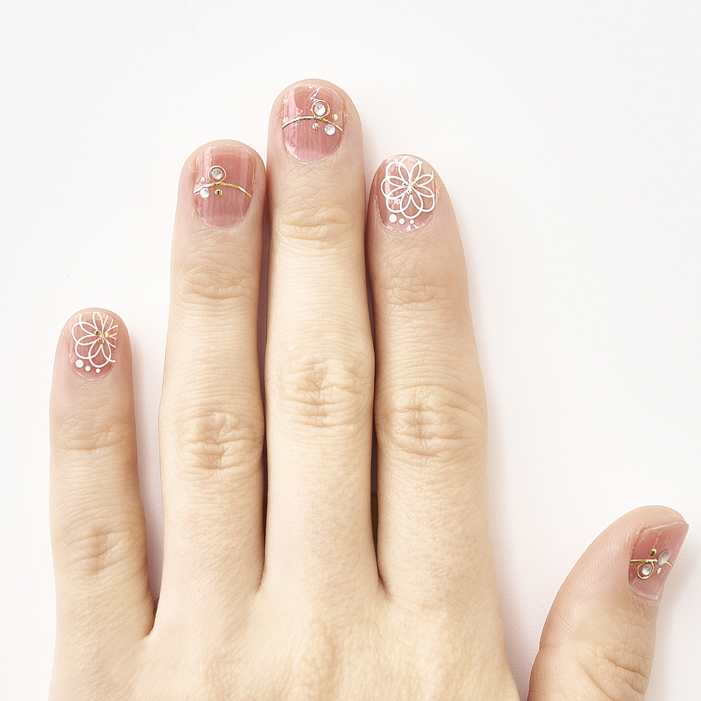 ネイルタウン ジェルネイルシールを全27商品と比較 口コミや評判を実際に使ってレビューしました Mybest