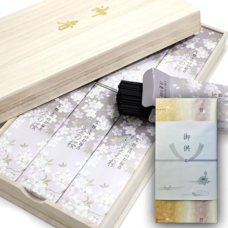 宇野千代のお線香薄墨の桜 1