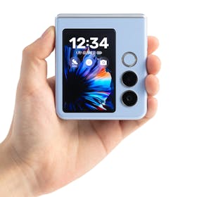 ZTE nubia Flip2を徹底レビュー!実際に使ってわかったよい点・気に ZTE nubia Flip2を徹底レビュー!実際に使ってわかったよい点・気に